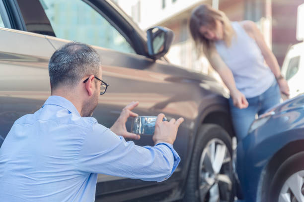 Professional Non Owner Car Insurance technician working in Dover, FL